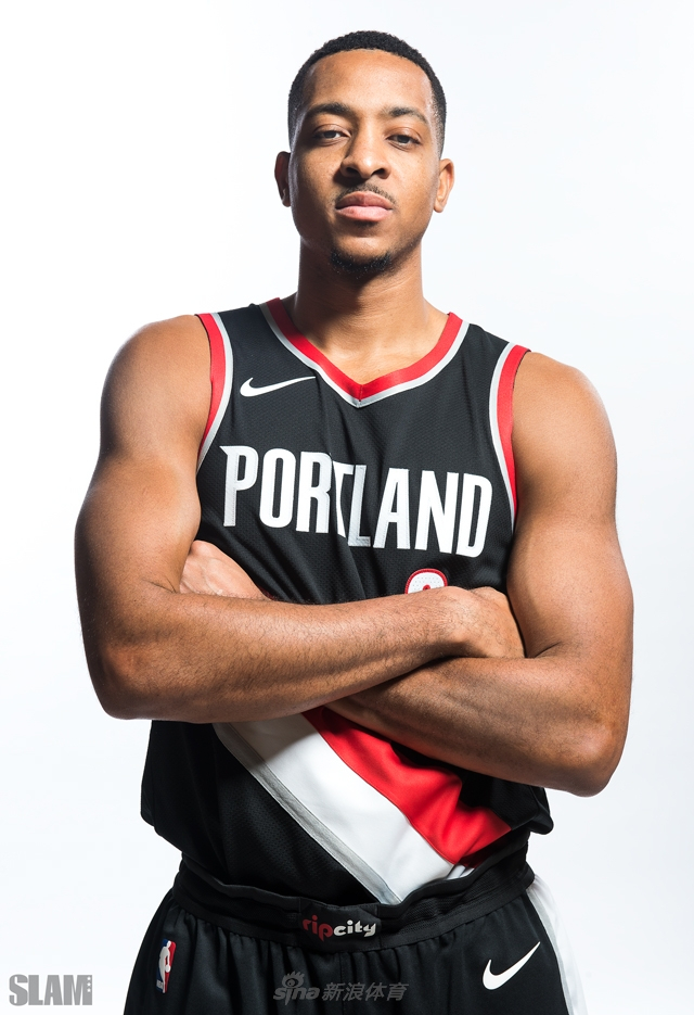 事业增光添 事业增光添