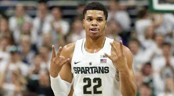 过千万美元 过千万美元