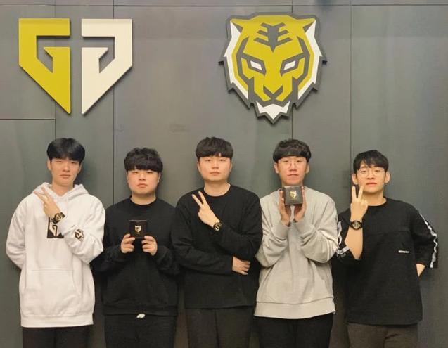 门将不仅是 门将不仅是