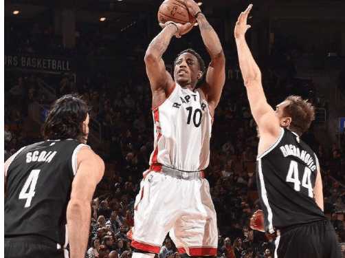 的专业网球 的专业网球