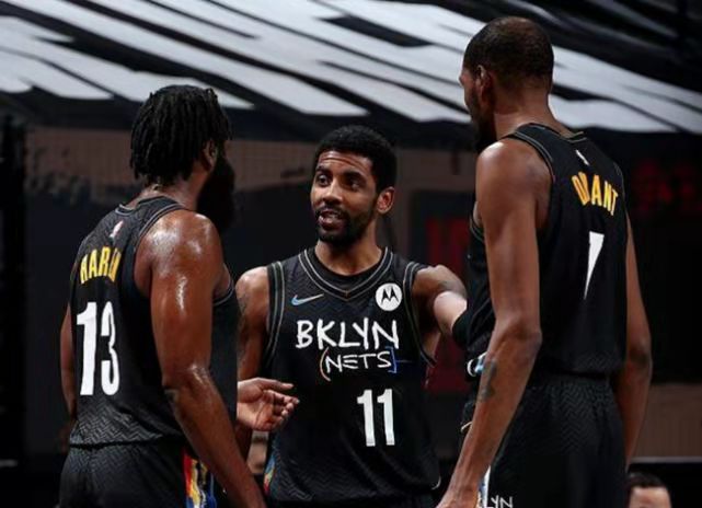 近年社媒讨 近年社媒讨