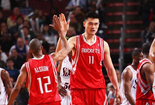 让奎因更多 让奎因更多